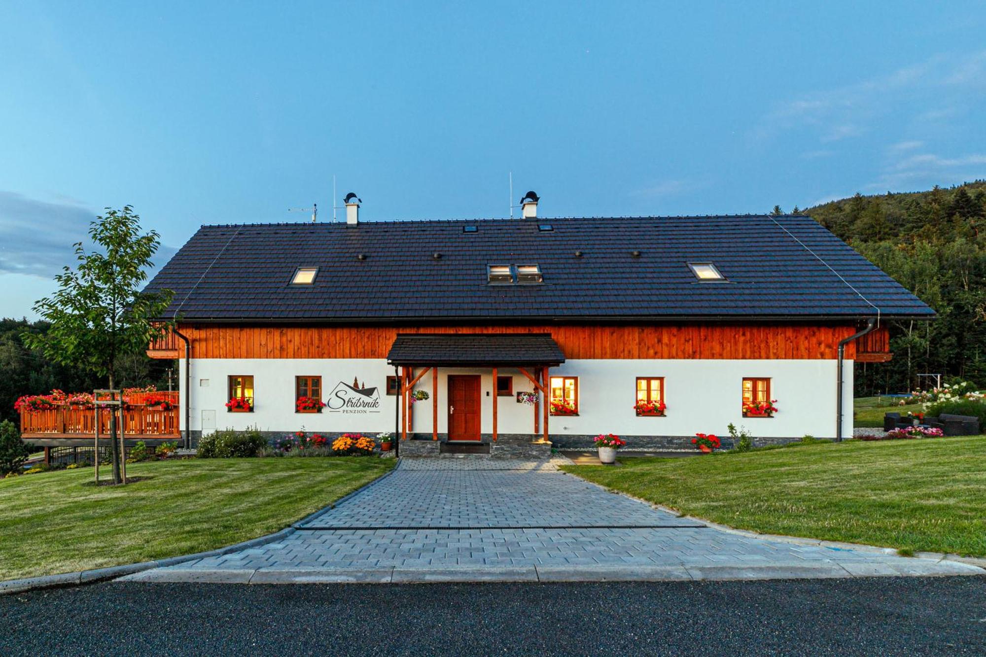 Penzion Stribrnik Krásná Extérieur photo